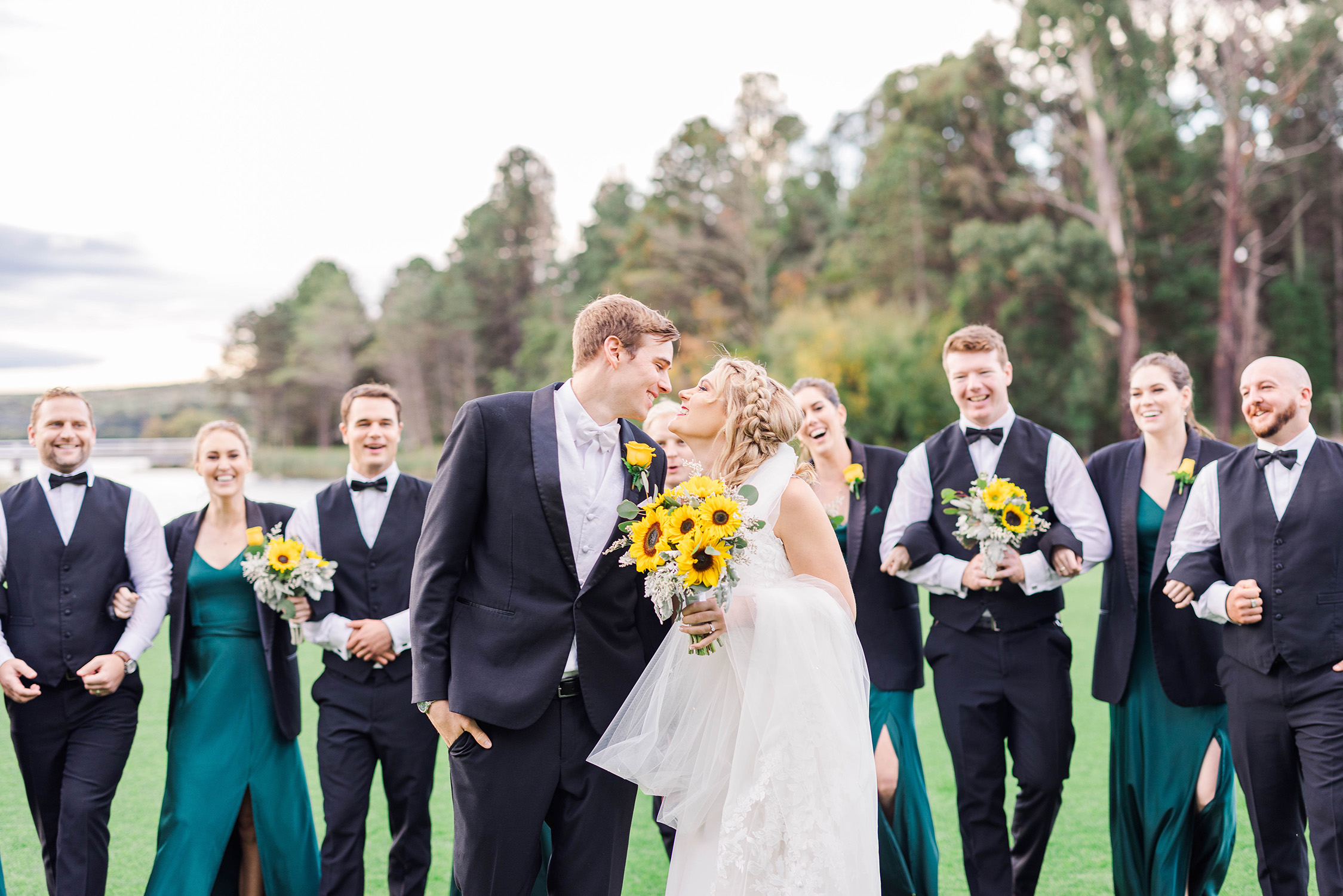 bridal-portraits-yarraluma-golf-club-wedding