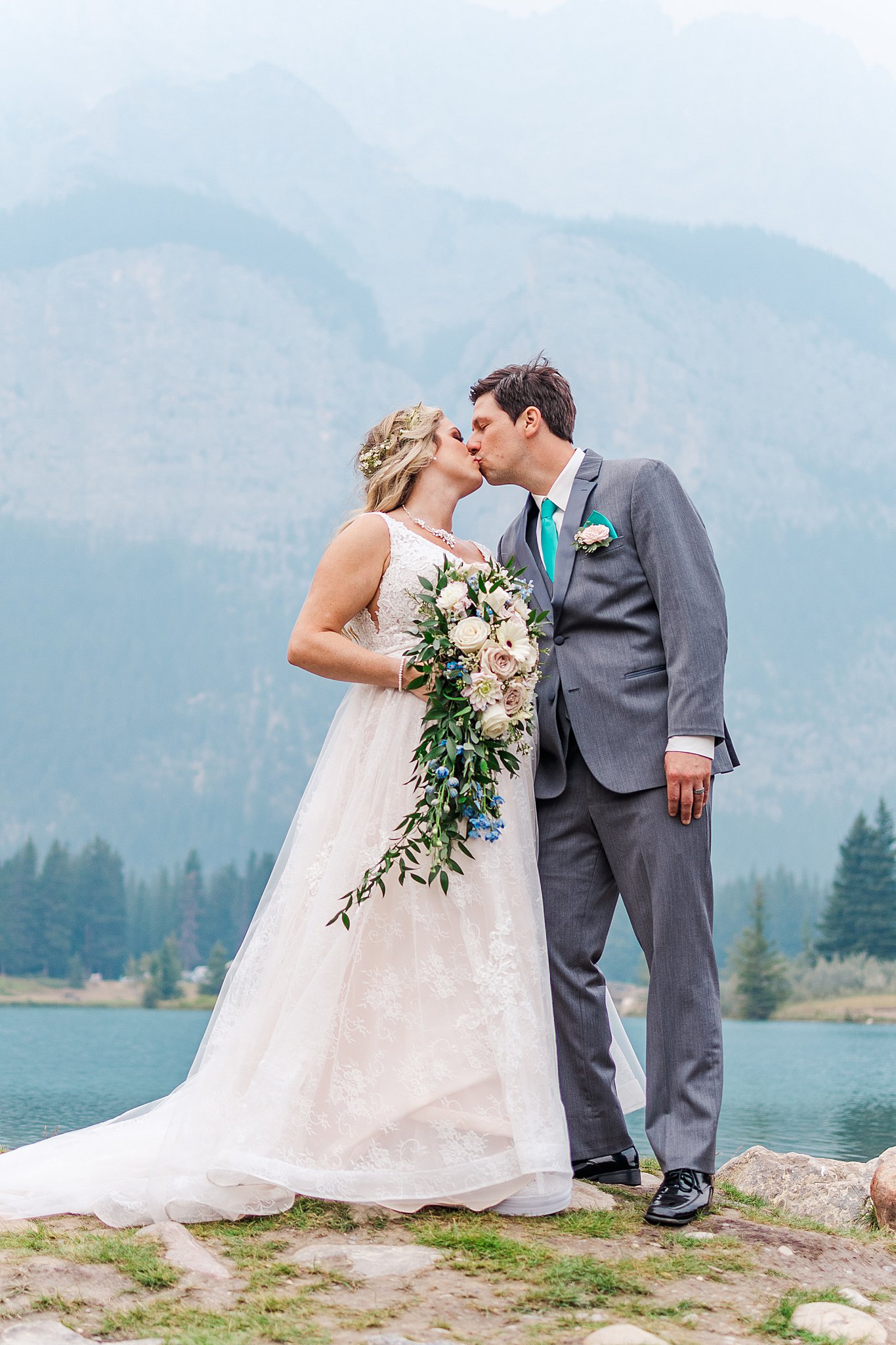 smokey-summer-edmonton-bride-groom-wedding-banff-rocky-mountain-resort-aqua-pink-ethereal-photography-inc_0043.jpg