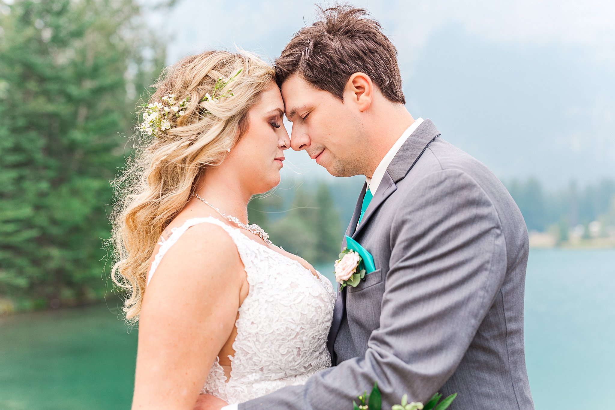 smokey-summer-edmonton-bride-groom-wedding-banff-rocky-mountain-resort-aqua-pink-ethereal-photography-inc_0045.jpg